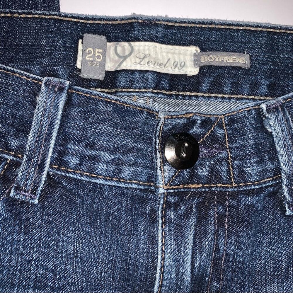 Level 99 Boyfriend Crop Distressed Jeans Size 25 - Picture 4 of 7